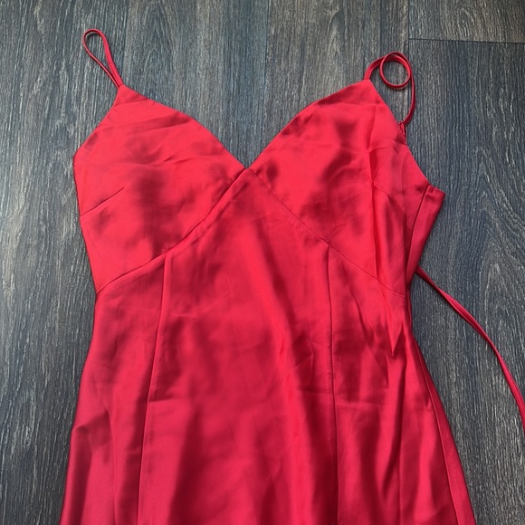 Dynamite Red Dress - Picture 2 of 4